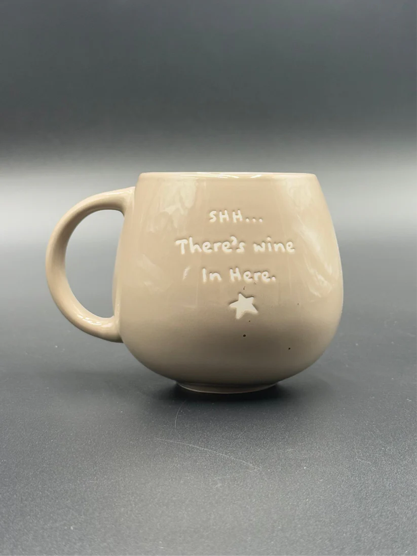 🍷 SHH, There’s Wine in Here Mug