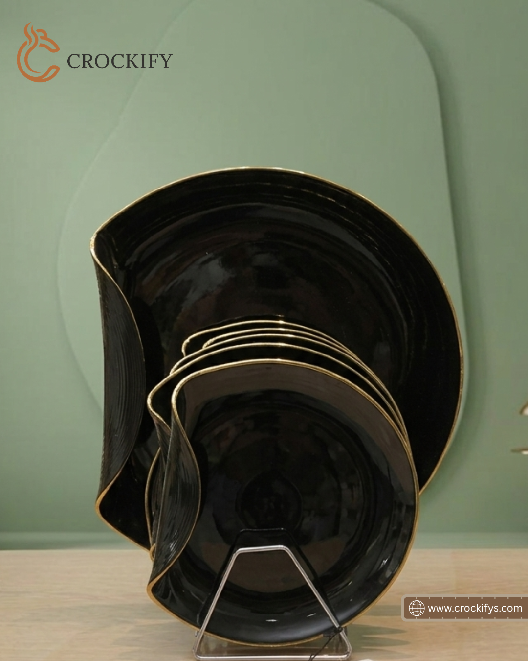 7 Pcs Moulded Style Black Turkish Cake Set.